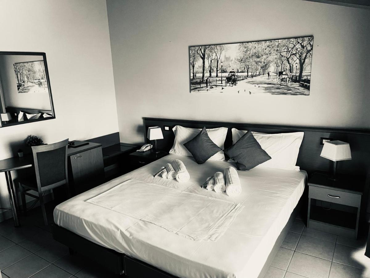 Hotel Al Bosco ソーナ エクステリア 写真